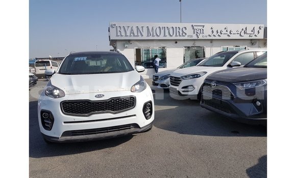 Acheter Import Voiture Kia Sportage Blanc à Import - Dubai, Région de la Bouenza Acheter Import Voiture Kia Sportage Blanc à Import - Dubai, Région de la Bouenza