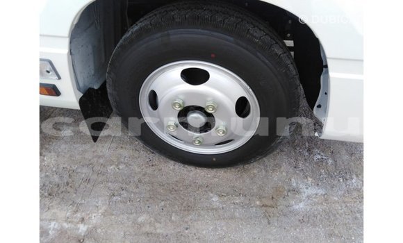 Acheter Import Voiture Toyota Coaster Blanc à Import - Dubai, Région de la Bouenza Acheter Import Voiture Toyota Coaster Blanc à Import - Dubai, Région de la Bouenza