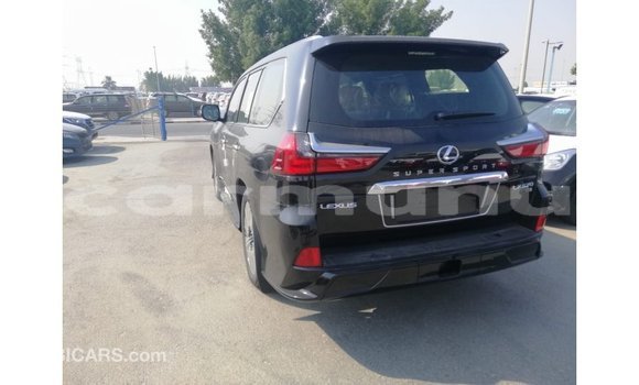 Acheter Import Voiture Lexus LX Noir à Import - Dubai, Région de la Bouenza Acheter Import Voiture Lexus LX Noir à Import - Dubai, Région de la Bouenza