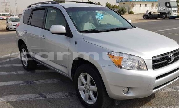 Buy Import Toyota RAV4 Other Car in Import - Dubai in Region of Bouenza Buy Import Toyota RAV4 Other Car in Import - Dubai in Region of Bouenza