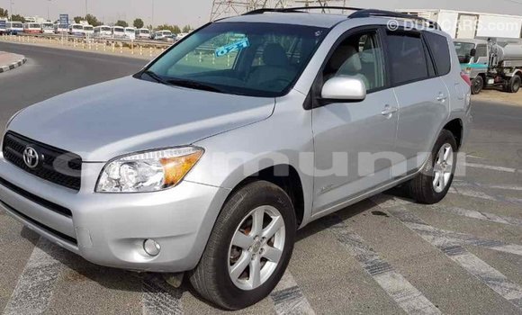 Buy Import Toyota RAV4 Other Car in Import - Dubai in Region of Bouenza Buy Import Toyota RAV4 Other Car in Import - Dubai in Region of Bouenza