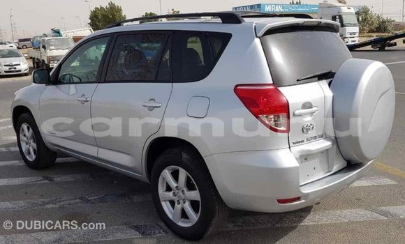 Buy Import Toyota RAV4 Other Car in Import - Dubai in Region of Bouenza Buy Import Toyota RAV4 Other Car in Import - Dubai in Region of Bouenza