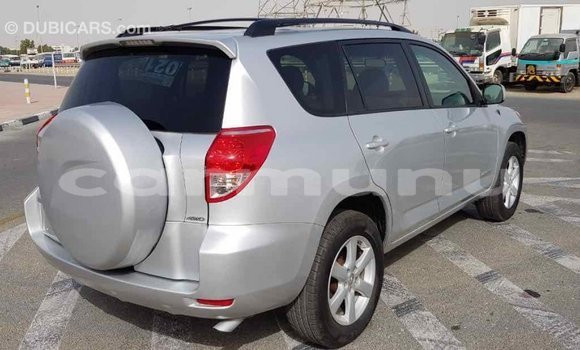 Buy Import Toyota RAV4 Other Car in Import - Dubai in Region of Bouenza Buy Import Toyota RAV4 Other Car in Import - Dubai in Region of Bouenza