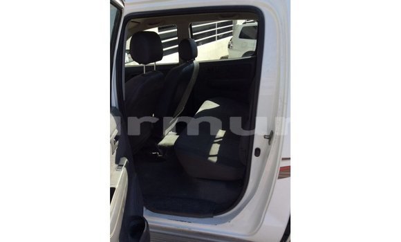 Acheter Import Voiture Toyota Hilux Blanc à Import - Dubai, Région de la Bouenza Acheter Import Voiture Toyota Hilux Blanc à Import - Dubai, Région de la Bouenza