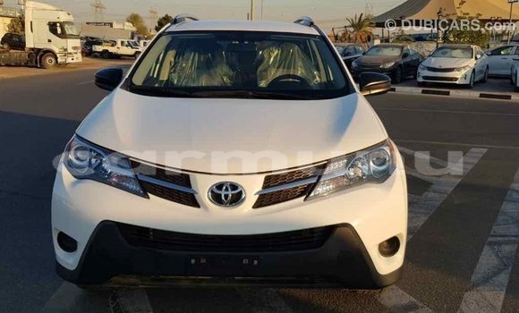 Buy Import Toyota RAV4 White Car in Import - Dubai in Region of Bouenza Buy Import Toyota RAV4 White Car in Import - Dubai in Region of Bouenza