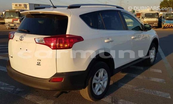 Buy Import Toyota RAV4 White Car in Import - Dubai in Region of Bouenza Buy Import Toyota RAV4 White Car in Import - Dubai in Region of Bouenza