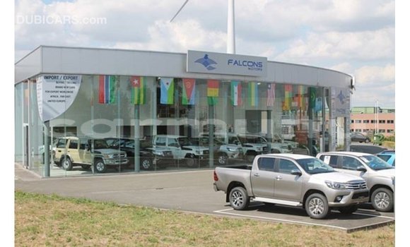 Buy Import Toyota Land Cruiser White Car in Import - Dubai in Region of Bouenza Buy Import Toyota Land Cruiser White Car in Import - Dubai in Region of Bouenza