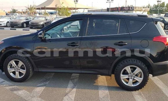Acheter Import Voiture Toyota RAV4 Noir à Import - Dubai, Région de la Bouenza Acheter Import Voiture Toyota RAV4 Noir à Import - Dubai, Région de la Bouenza