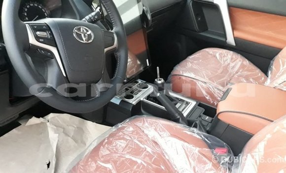 Acheter Import Voiture Toyota Prado Noir à Import - Dubai, Région de la Bouenza Acheter Import Voiture Toyota Prado Noir à Import - Dubai, Région de la Bouenza