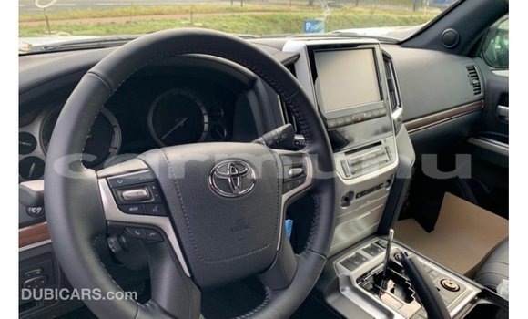 Buy Import Toyota Land Cruiser Brown Car in Import - Dubai in Region of Bouenza Buy Import Toyota Land Cruiser Brown Car in Import - Dubai in Region of Bouenza