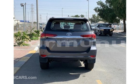 Buy Import Toyota Fortuner Other Car in Import - Dubai in Region of Bouenza Buy Import Toyota Fortuner Other Car in Import - Dubai in Region of Bouenza