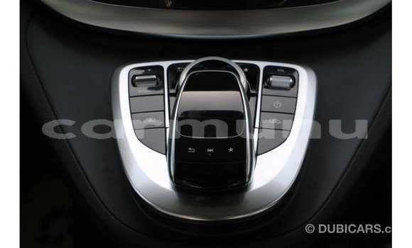 Buy Import Mercedes-Benz 250 Black Car in Import - Dubai in Region of Bouenza Buy Import Mercedes-Benz 250 Black Car in Import - Dubai in Region of Bouenza