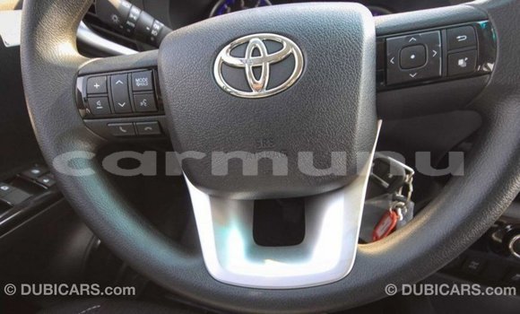 Acheter Import Voiture Toyota Hilux Noir à Import - Dubai, Région de la Bouenza Acheter Import Voiture Toyota Hilux Noir à Import - Dubai, Région de la Bouenza