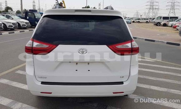 Buy Import Toyota Sienna White Car in Import - Dubai in Region of Bouenza Buy Import Toyota Sienna White Car in Import - Dubai in Region of Bouenza