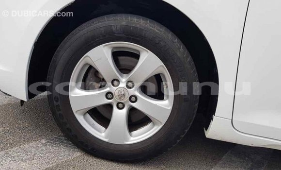 Buy Import Toyota Sienna White Car in Import - Dubai in Region of Bouenza Buy Import Toyota Sienna White Car in Import - Dubai in Region of Bouenza