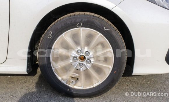 Acheter Import Voiture Toyota Corolla Blanc à Import - Dubai, Région de la Bouenza Acheter Import Voiture Toyota Corolla Blanc à Import - Dubai, Région de la Bouenza