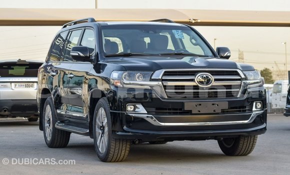 Acheter Import Voiture Toyota Land Cruiser Noir à Import - Dubai, Région de la Bouenza Acheter Import Voiture Toyota Land Cruiser Noir à Import - Dubai, Région de la Bouenza