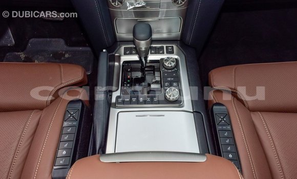 Acheter Import Voiture Toyota Land Cruiser Noir à Import - Dubai, Région de la Bouenza Acheter Import Voiture Toyota Land Cruiser Noir à Import - Dubai, Région de la Bouenza