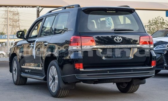 Acheter Import Voiture Toyota Land Cruiser Noir à Import - Dubai, Région de la Bouenza Acheter Import Voiture Toyota Land Cruiser Noir à Import - Dubai, Région de la Bouenza