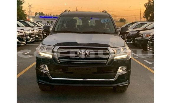 Buy Import Toyota Land Cruiser Black Car in Import - Dubai in Region of Bouenza Buy Import Toyota Land Cruiser Black Car in Import - Dubai in Region of Bouenza