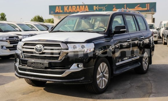 Acheter Import Voiture Toyota Land Cruiser Noir à Import - Dubai, Région de la Bouenza Acheter Import Voiture Toyota Land Cruiser Noir à Import - Dubai, Région de la Bouenza