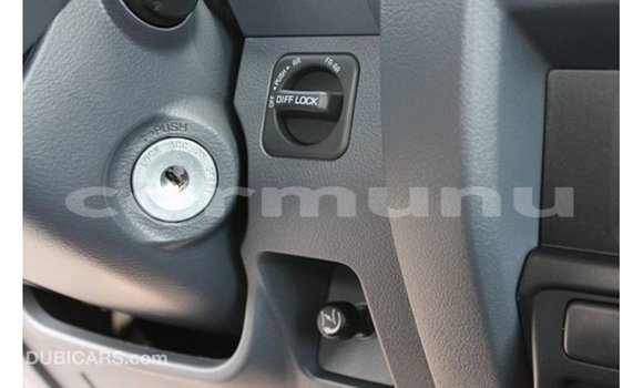 Buy Import Toyota Land Cruiser White Car in Import - Dubai in Region of Bouenza Buy Import Toyota Land Cruiser White Car in Import - Dubai in Region of Bouenza