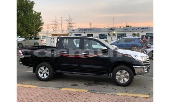 Buy Import Toyota Hilux Black Car in Import - Dubai in Region of Bouenza Buy Import Toyota Hilux Black Car in Import - Dubai in Region of Bouenza