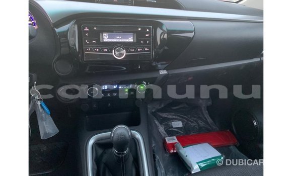 Buy Import Toyota Hilux Black Car in Import - Dubai in Region of Bouenza Buy Import Toyota Hilux Black Car in Import - Dubai in Region of Bouenza