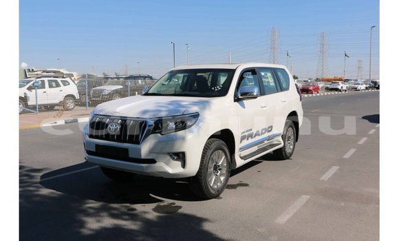 Buy Import Toyota Prado White Car in Import - Dubai in Region of Bouenza Buy Import Toyota Prado White Car in Import - Dubai in Region of Bouenza