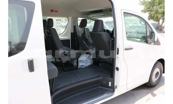 Buy Import Toyota Hiace White Car in Import - Dubai in Region of Bouenza Buy Import Toyota Hiace White Car in Import - Dubai in Region of Bouenza
