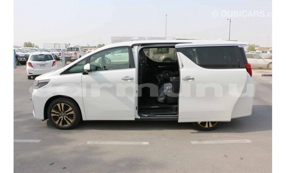 Buy Import Toyota Alphard White Car in Import - Dubai in Region of Bouenza Buy Import Toyota Alphard White Car in Import - Dubai in Region of Bouenza