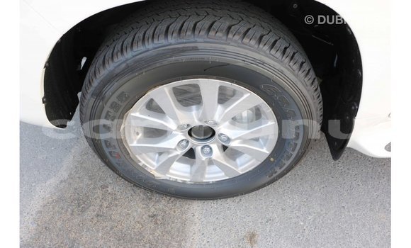 Buy Import Toyota Land Cruiser White Car in Import - Dubai in Region of Bouenza Buy Import Toyota Land Cruiser White Car in Import - Dubai in Region of Bouenza