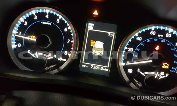 Buy Import Toyota Highlander White Car in Import - Dubai in Region of Bouenza Buy Import Toyota Highlander White Car in Import - Dubai in Region of Bouenza