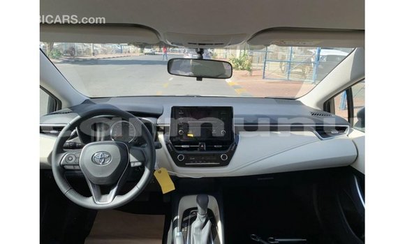 Buy Import Toyota Corolla White Car in Import - Dubai in Region of Bouenza Buy Import Toyota Corolla White Car in Import - Dubai in Region of Bouenza
