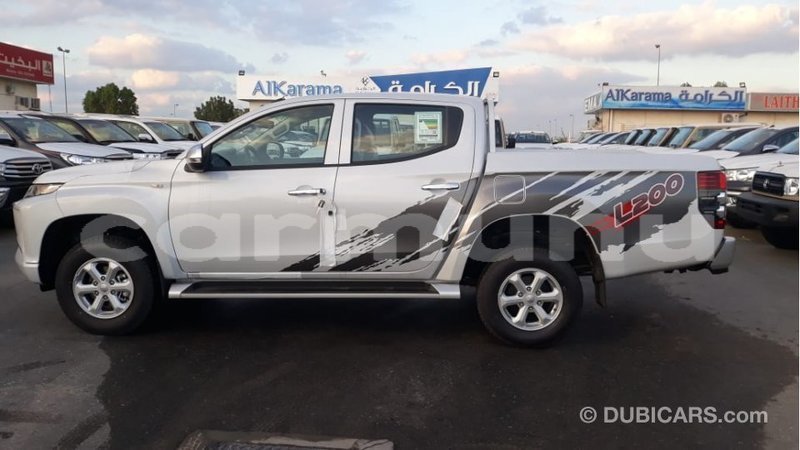 Big with watermark mitsubishi l200 region of bouenza import dubai 2638