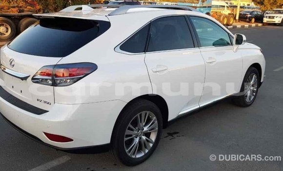 Acheter Import Voiture Lexus RX 350 Blanc à Import - Dubai, Région de la Bouenza Acheter Import Voiture Lexus RX 350 Blanc à Import - Dubai, Région de la Bouenza