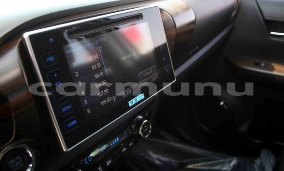 Acheter Import Voiture Toyota Hilux Autre à Import - Dubai, Région de la Bouenza Acheter Import Voiture Toyota Hilux Autre à Import - Dubai, Région de la Bouenza