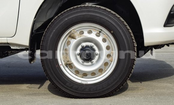 Acheter Import Voiture Toyota Hilux Blanc à Import - Dubai, Région de la Bouenza Acheter Import Voiture Toyota Hilux Blanc à Import - Dubai, Région de la Bouenza