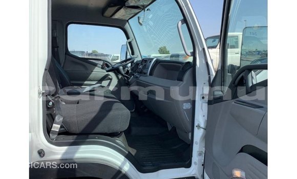 Buy Import Mitsubishi i White Car in Import - Dubai in Region of Bouenza Buy Import Mitsubishi i White Car in Import - Dubai in Region of Bouenza