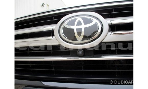 Buy Import Toyota Land Cruiser Black Car in Import - Dubai in Region of Bouenza Buy Import Toyota Land Cruiser Black Car in Import - Dubai in Region of Bouenza
