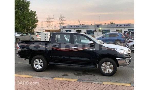 Buy Import Toyota Hilux Black Car in Import - Dubai in Region of Bouenza Buy Import Toyota Hilux Black Car in Import - Dubai in Region of Bouenza