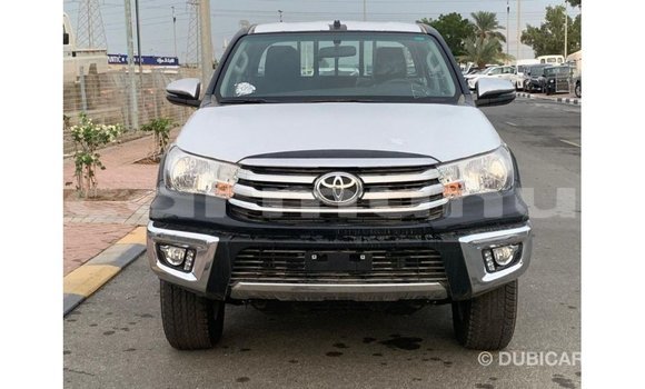 Buy Import Toyota Hilux Black Car in Import - Dubai in Region of Bouenza Buy Import Toyota Hilux Black Car in Import - Dubai in Region of Bouenza