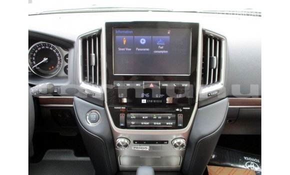 Buy Import Toyota Land Cruiser Black Car in Import - Dubai in Region of Bouenza Buy Import Toyota Land Cruiser Black Car in Import - Dubai in Region of Bouenza