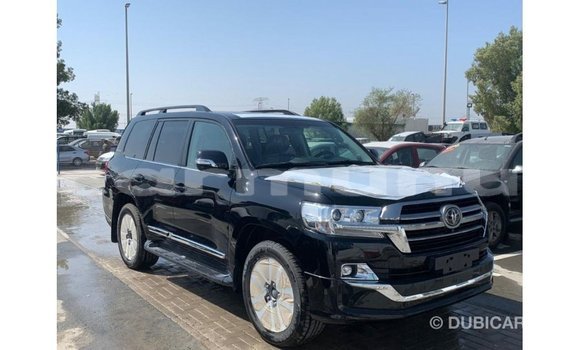 Buy Import Toyota Land Cruiser Black Car in Import - Dubai in Region of Bouenza Buy Import Toyota Land Cruiser Black Car in Import - Dubai in Region of Bouenza