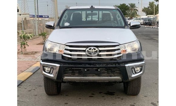 Buy Import Toyota Hilux Black Car in Import - Dubai in Region of Bouenza Buy Import Toyota Hilux Black Car in Import - Dubai in Region of Bouenza
