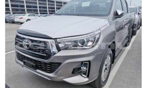 Buy Import Toyota Hilux Other Car in Import - Dubai in Region of Bouenza Buy Import Toyota Hilux Other Car in Import - Dubai in Region of Bouenza