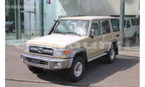 Buy Import Toyota Land Cruiser Beige Car in Import - Dubai in Region of Bouenza Buy Import Toyota Land Cruiser Beige Car in Import - Dubai in Region of Bouenza