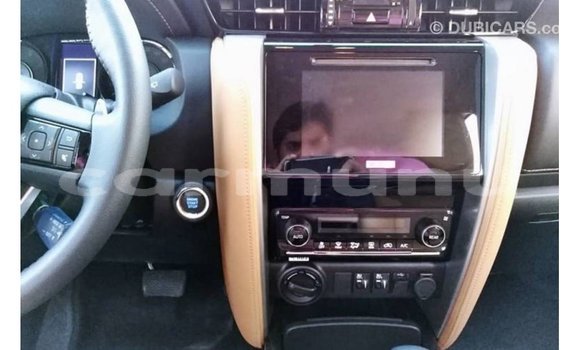 Buy Import Toyota Fortuner White Car in Import - Dubai in Region of Bouenza Buy Import Toyota Fortuner White Car in Import - Dubai in Region of Bouenza