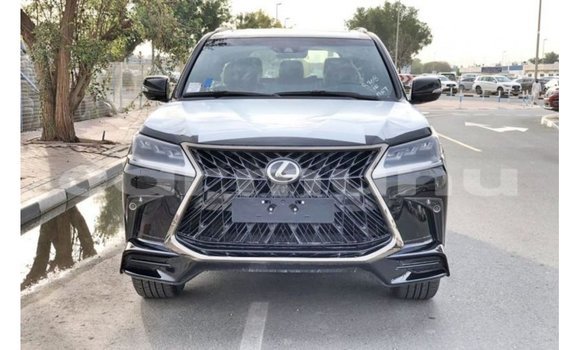 Acheter Import Voiture Lexus LX Noir à Import - Dubai, Région de la Bouenza Acheter Import Voiture Lexus LX Noir à Import - Dubai, Région de la Bouenza