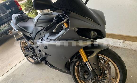Buy Import Yamaha R1 Black Bike in Brazzaville in Municipality of Brazzaville Buy Import Yamaha R1 Black Bike in Brazzaville in Municipality of Brazzaville